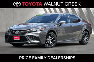 Certified 2023 Toyota Camry SE image 1