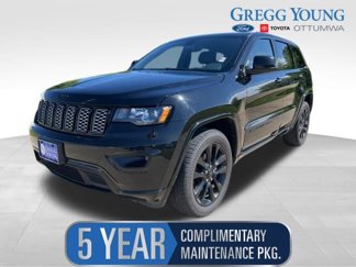 Used 2018 Jeep Grand Cherokee Altitude image 1
