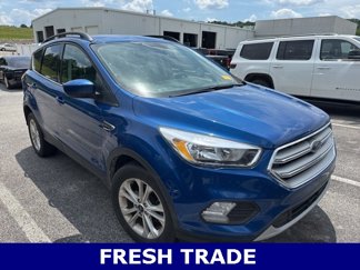 Used 2018 Ford Escape SE w/ SE Sync 3 Package image 1