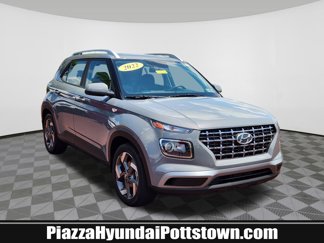 Certified 2022 Hyundai Venue SEL image 1