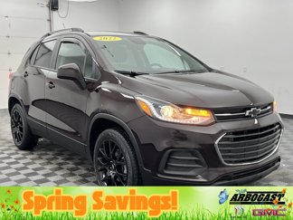 Used 2022 Chevrolet Trax LT w/ Driver Confidence Package image 1