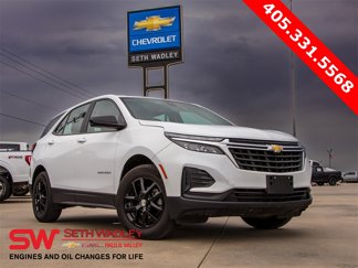 Used 2024 Chevrolet Equinox LS image 1