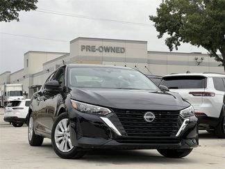 Used 2025 Nissan Sentra S image 1