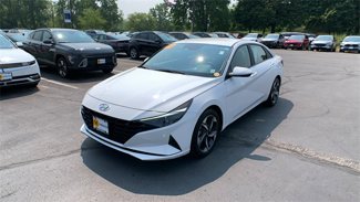 Used 2023 Hyundai Elantra SEL w/ Convenience Package video 1
