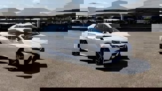 Used 2023 Toyota Camry SE video 2