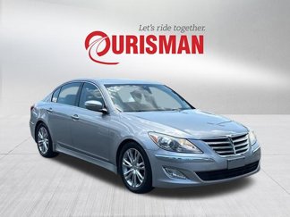 Used 2013 Hyundai Genesis 3.8 w/ Premium Pkg image 1
