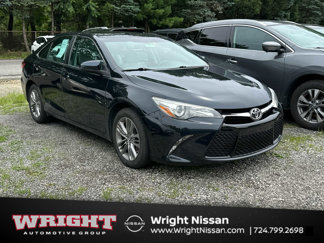 Used 2016 Toyota Camry SE image 1