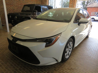 Used 2020 Toyota Corolla LE image 1