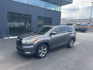 Used 2016 Toyota Highlander Limited Platinum image 1