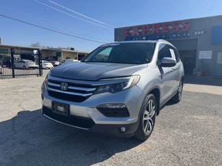 Used 2017 Honda Pilot Touring image 1