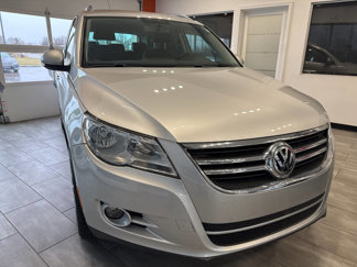 Used 2011 Volkswagen Tiguan S image 1