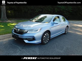 Used 2017 Honda Accord Touring image 1