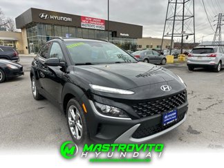 Used 2022 Hyundai Kona SEL image 1