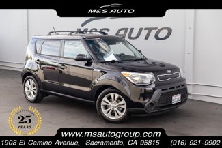 Used 2015 Kia Soul + image 1