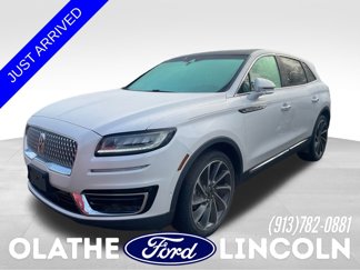 Used 2019 Lincoln Nautilus Reserve image 1