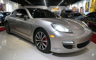 Used 2011 Porsche Panamera 4 image 1