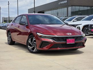 Certified 2025 Hyundai Elantra Sport image 1