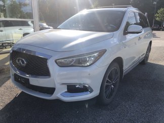 Used 2017 INFINITI QX60 FWD w/ Deluxe Technology Package image 1