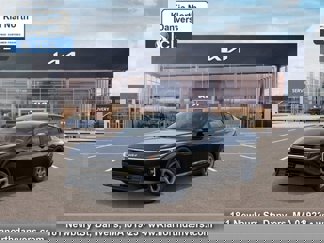 New 2025 Kia K4 LXS image 1