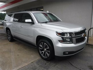 Used 2017 Chevrolet Suburban LT image 1