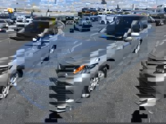 Used 2018 Toyota Camry L image 1