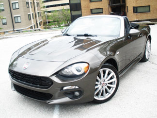 Used 2017 FIAT 124 Spider Lusso image 1