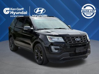 Used 2017 Ford Explorer XLT w/ Equipment Group 202A image 1