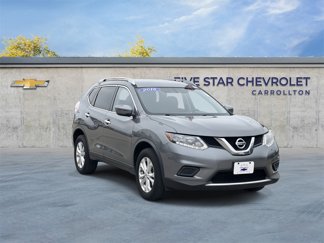Used 2016 Nissan Rogue SV image 1