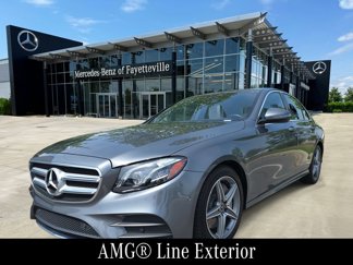 Used 2018 Mercedes-Benz E 400 4MATIC Sedan image 1