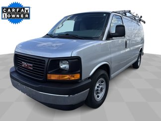 Used 2017 GMC Savana 2500 image 1
