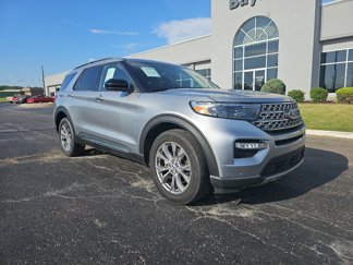 Used 2023 Ford Explorer Limited image 1