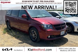 Used 2017 Dodge Grand Caravan GT image 1