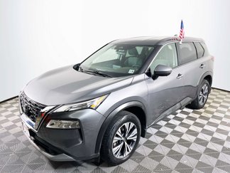 Used 2021 Nissan Rogue SV image 1