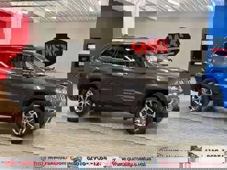 Used 2015 Jeep Grand Cherokee Limited image 1