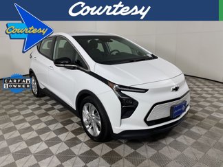 Used 2023 Chevrolet Bolt LT image 1