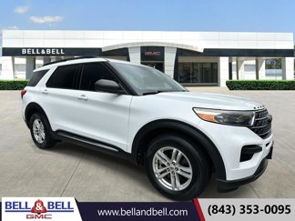 Used 2020 Ford Explorer XLT image 1