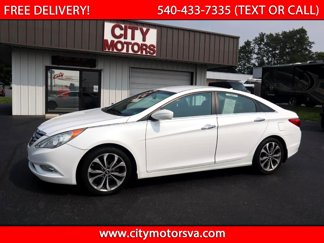 Used 2013 Hyundai Sonata SE image 1