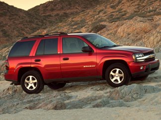 Used 2004 Chevrolet TrailBlazer LT w/ LT Preferred Equipment Group image 1