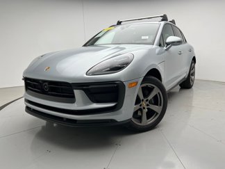Used 2024 Porsche Macan image 1
