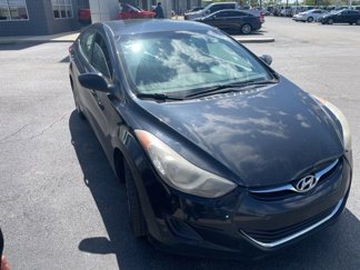 Used 2011 Hyundai Elantra GLS w/ Navigation Pkg 4 image 1