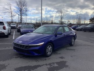 New 2025 Hyundai Elantra SE image 1
