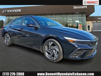 New 2025 Hyundai Elantra SEL image 1
