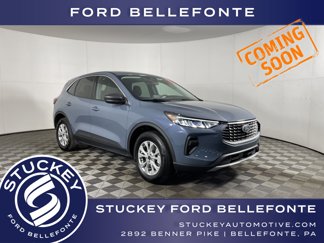 Used 2023 Ford Escape Active image 1