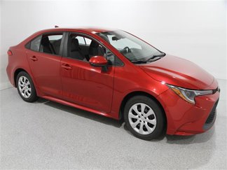 Certified 2021 Toyota Corolla LE image 1
