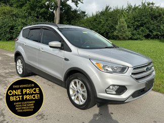 Used 2018 Ford Escape SE w/ SE Sync 3 Package image 1