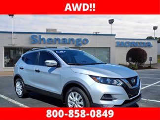 Used 2020 Nissan Rogue Sport SV w/ Technology Package image 1