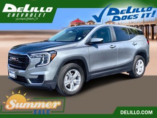 Used 2024 GMC Terrain SLE image 1