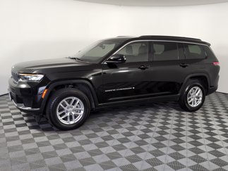 Used 2024 Jeep Grand Cherokee L Laredo image 1