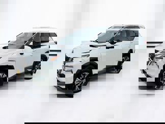 Used 2021 Nissan Rogue SV image 1