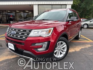 Used 2017 Ford Explorer XLT image 1